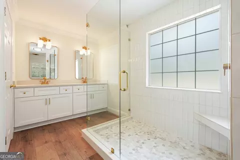 Bath - 305 Michael Cir, Canton, GA 30114 photo 3 of 8