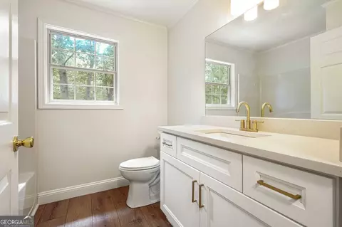 Bath - 305 Michael Cir, Canton, GA 30114 photo 7 of 8