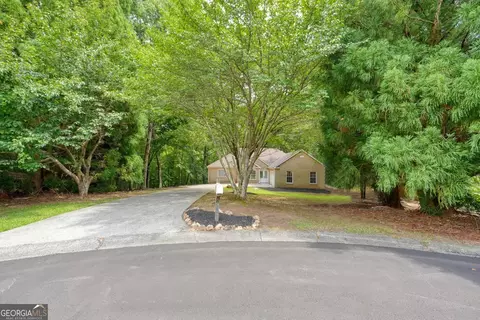 Exterior - 305 Michael Cir, Canton, GA 30114 photo 3 of 12