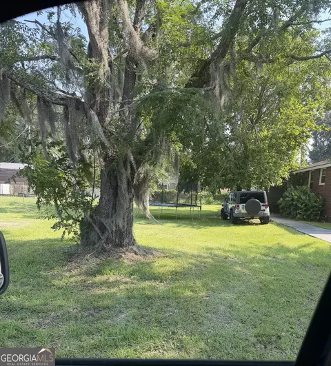 2129 E Gwinnett St, Savannah, GA 31404