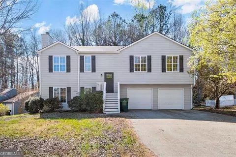 601 Bluff Dr, Woodstock, GA 30188