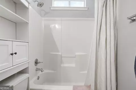 Bath - 85 Goldfinch Dr, Covington, GA 30016 photo 5 of 5