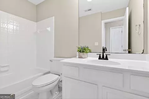 Bath - 320 Wynstone Way, Duluth, GA 30097 photo 7 of 8