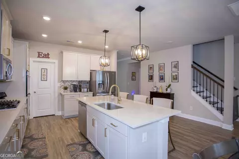 Kitchen - 622 Shadow Moss Ave, Canton, GA 30115 photo 3 of 3