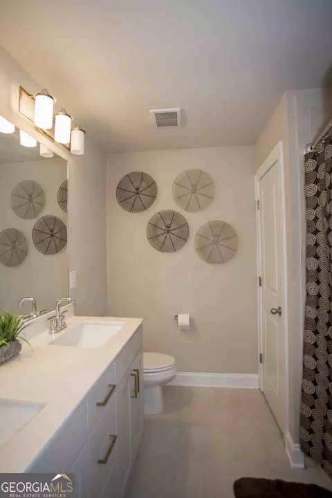 Bath - 622 Shadow Moss Ave, Canton, GA 30115 photo 3 of 4