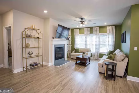 Living - 622 Shadow Moss Ave, Canton, GA 30115 photo 3 of 3