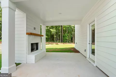 Exterior - 303 Hudson Ct, Jackson, GA 30233 photo 3 of 3