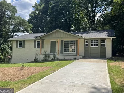 852 Pine Shadow Ln, Winder, GA 30680 photo 1