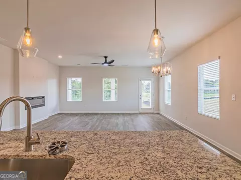 646 Encore Dr, Perry, GA 31069 photo 12