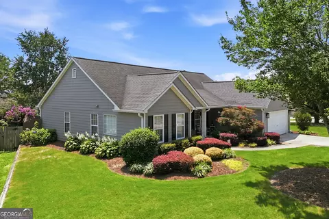 Exterior - 319 Spring Hill Dr, Canton, GA 30115 photo 3 of 5