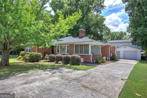 409 Stonewall St, Cartersville, GA 30120
