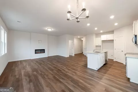 Living - 104 Windmill Ct, Calhoun, GA 30701 photo 3 of 4