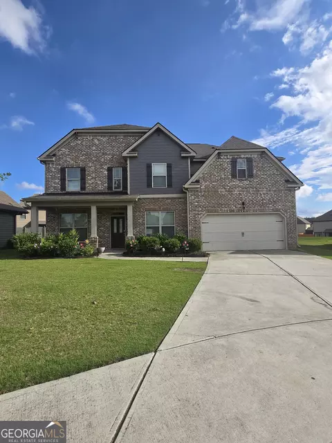 1013 Autumn Dr, Loganville, GA 30052