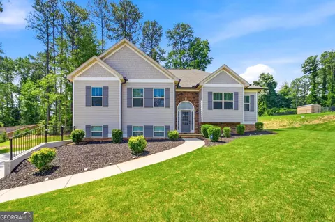 6055 Crowley Dr, Douglasville, GA 30135
