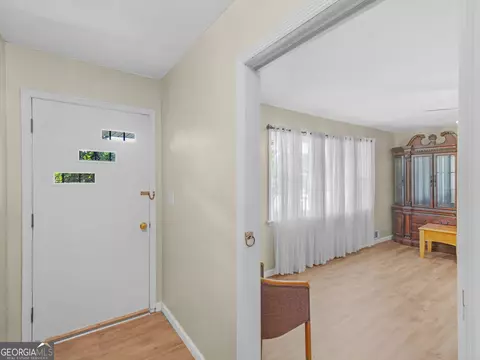 Entry Way - 2026 Pinecrest Dr, Morrow, GA 30260 photo 1 of 2
