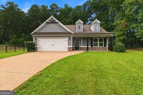 100 Bark Cir, Milledgeville, GA 31061