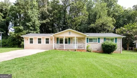 2289 Chestnut Log Dr, Lithia Springs, GA 30122