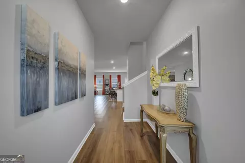 Entry Way - Undisclosed, Hampton, GA 30228 photo 2 of 8