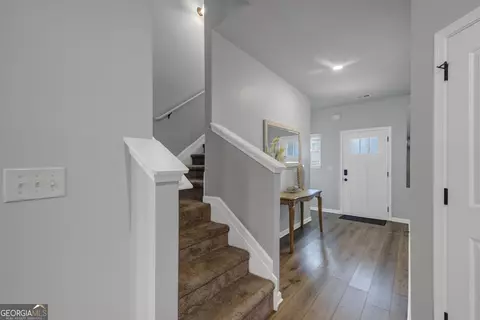 Entry Way - Undisclosed, Hampton, GA 30228 photo 3 of 8