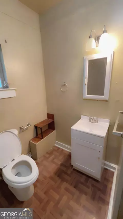 405 E Davis St, Quitman, GA 31643 photo 8