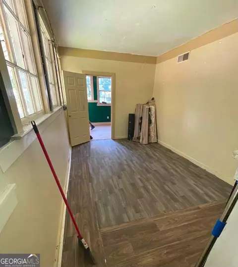 405 E Davis St, Quitman, GA 31643 photo 2