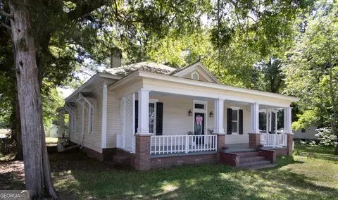 285 E Main St, Forsyth, GA 31029 photo 2