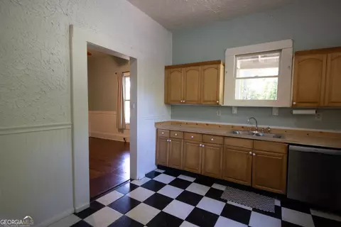 285 E Main St, Forsyth, GA 31029 photo 15