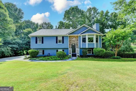 6224 Ivy Springs Dr, Flowery Branch, GA 30542