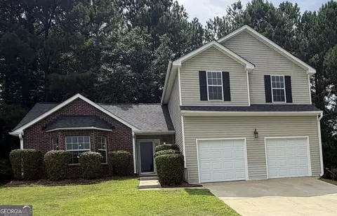 3917 Creek Shoals Ln, Ellenwood, GA 30294