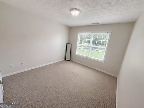 Bedroom - 127 Mabry Rd, Jackson, GA 30233 photo 2 of 3