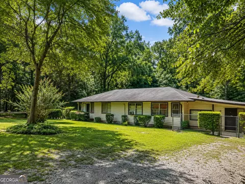 172 Raymond Carson St, Newnan, GA 30265