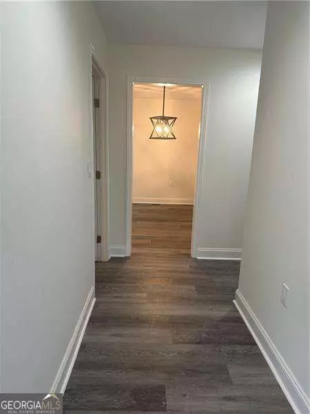 Entry Way - 3453 Pittard Rd, Duluth, GA 30096 photo 2 of 3