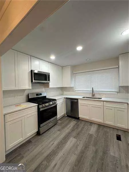 Kitchen - 3453 Pittard Rd, Duluth, GA 30096 photo 1 of 1