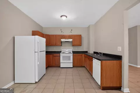 2757 Peggy Sue Ln, Morrow, GA 30260 photo 4