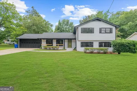 3981 Saint Marks Ct, Tucker, GA 30084