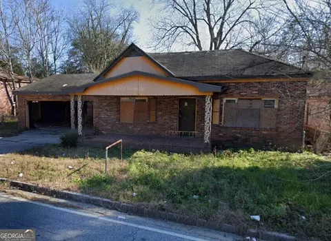 865 Bowman St, Macon, GA 31217