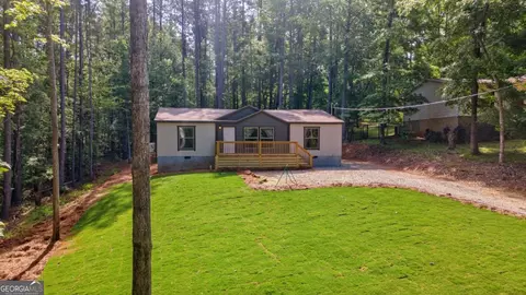 128 Sunfish Trl, Eatonton, GA 31024