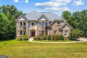 209 Kingscastle Dr, Ellenwood, GA 30294