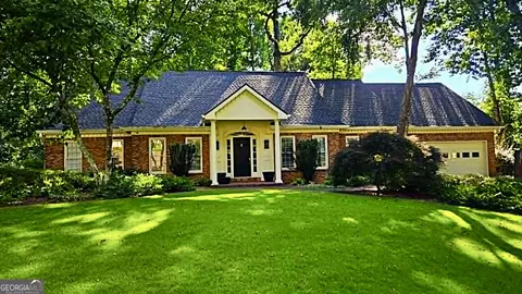 739 Robinson Farms Dr, Marietta, GA 30068
