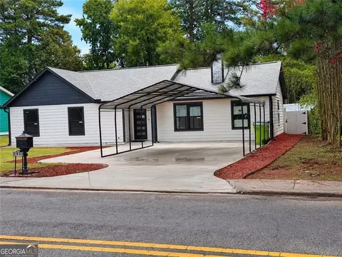 Exterior - 5602 Phillips Dr, Morrow, GA 30260 photo 2 of 5