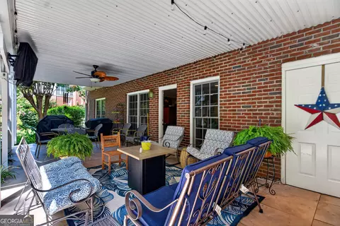 Exterior - 1026 Riverside Dr, Lagrange, GA 30240 photo 6 of 9