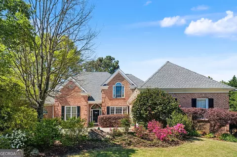 640 Garden Wilde Pl, Roswell, GA 30075