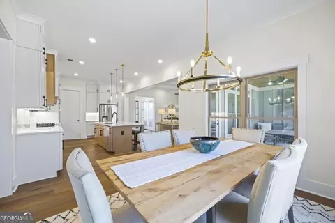 Dining - 410 Edgewater Trl, Toccoa, GA 30577 photo 2 of 3