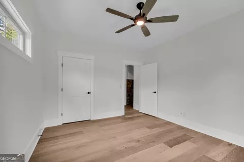 Bedroom - 410 Edgewater Trl, Toccoa, GA 30577 photo 6 of 11