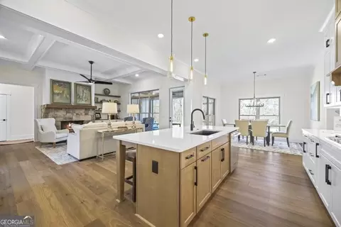 Kitchen - 410 Edgewater Trl, Toccoa, GA 30577 photo 7 of 7