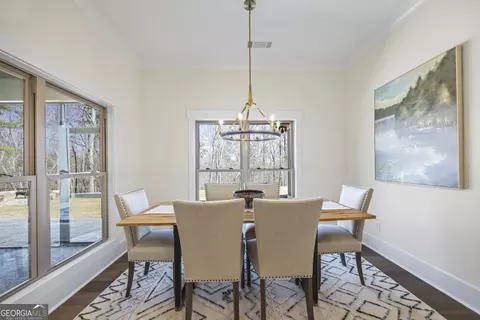 Dining - 410 Edgewater Trl, Toccoa, GA 30577 photo 1 of 3