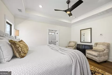 Bedroom - 410 Edgewater Trl, Toccoa, GA 30577 photo 2 of 11
