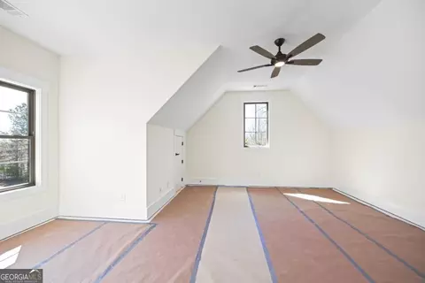 Bedroom - 410 Edgewater Trl, Toccoa, GA 30577 photo 9 of 11