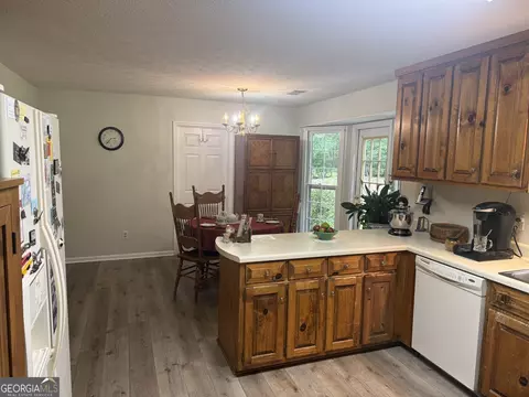 124 Greenbriar Trl, Lagrange, GA 30241 photo 20