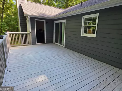 Exterior - 109 Huntcliff Ct, Lagrange, GA 30240 photo 2 of 3